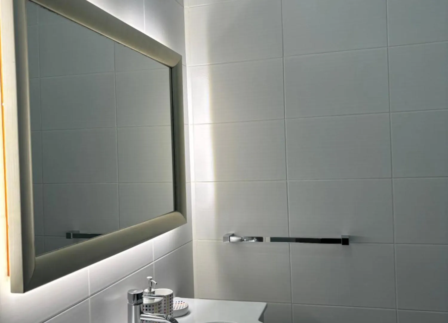 Tam Serviced 2Bdr Apartment City Center No6 Tirana