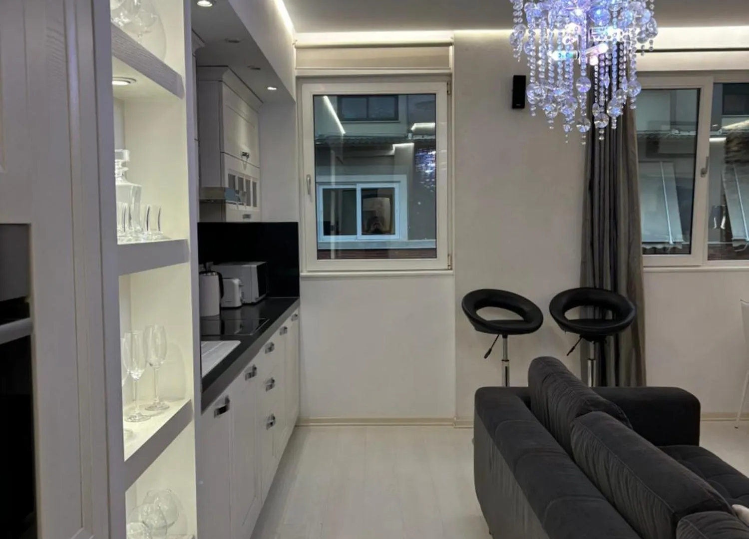 Tam Serviced 2Bdr Apartment City Center No6 Tirana 0*,  Albania